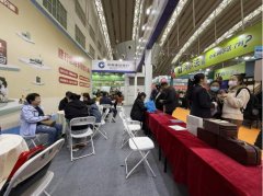 扶植银行工大支行：金融活水润家拆 惠平易近办